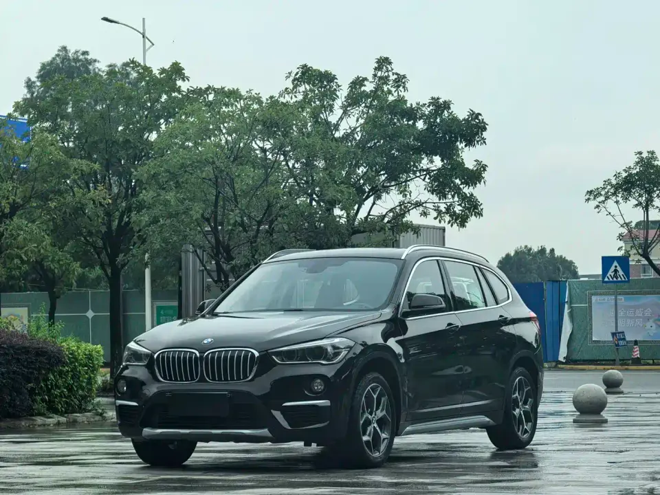 BMW X1 sDrive18Li Premium Model 2019