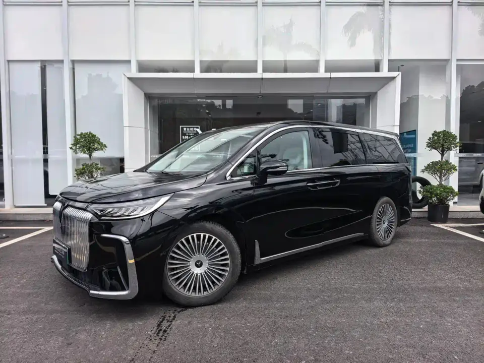Voyah Auto Voyah Dreamer PHEV 4WD Kunpeng Premium Edition 2024
