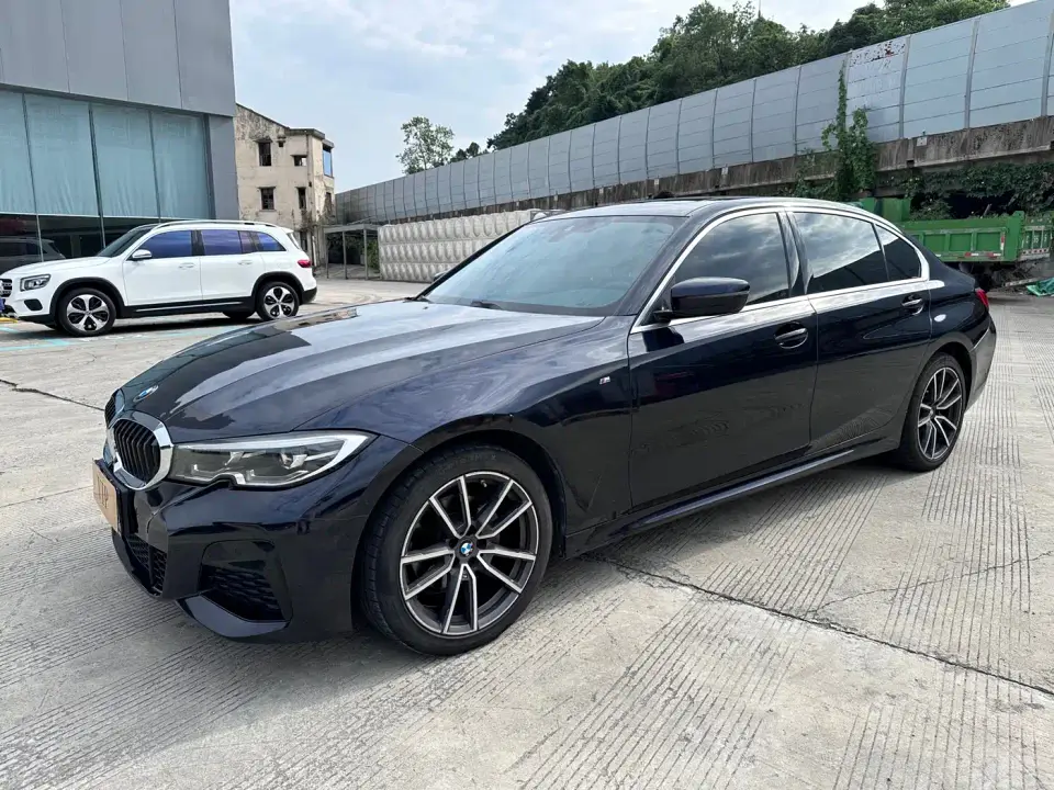 BMW 3 Series 325Li M Sport Package 2022