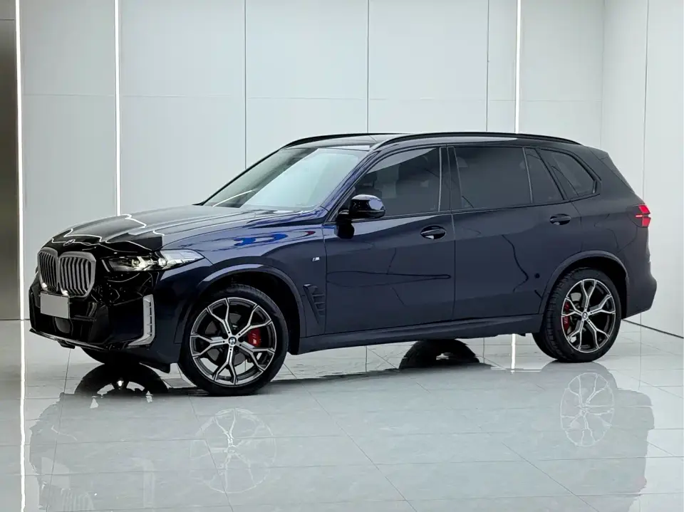BMW X5 xDrive 30Li Premium M Sport Package 2024