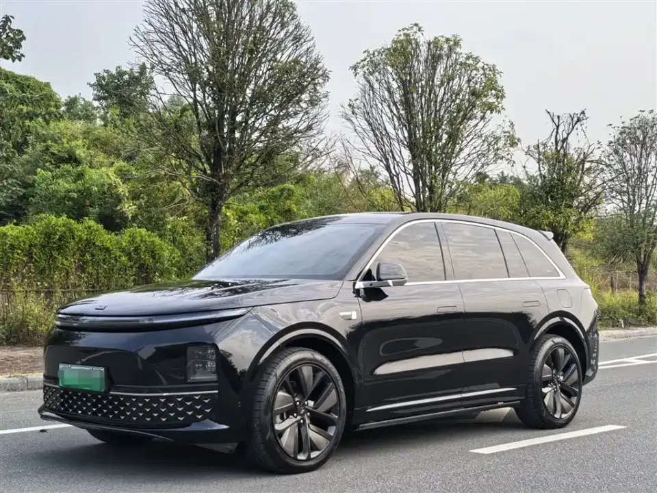Li Auto L6 Pro 2025