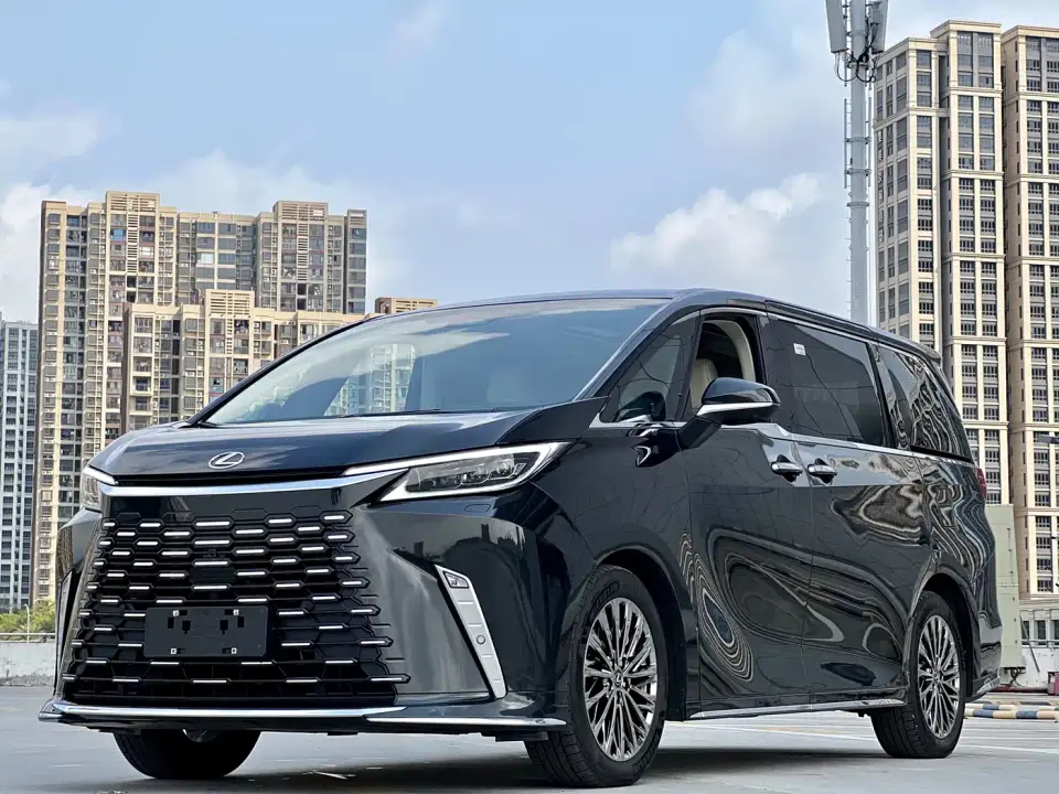 Lexus LM 500h 6-Seater Prestige Edition 2025