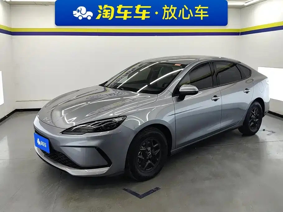 BYD Hai Bao 05 DM-i DM-i Smart Drive Edition 55KM Luxury 2025
