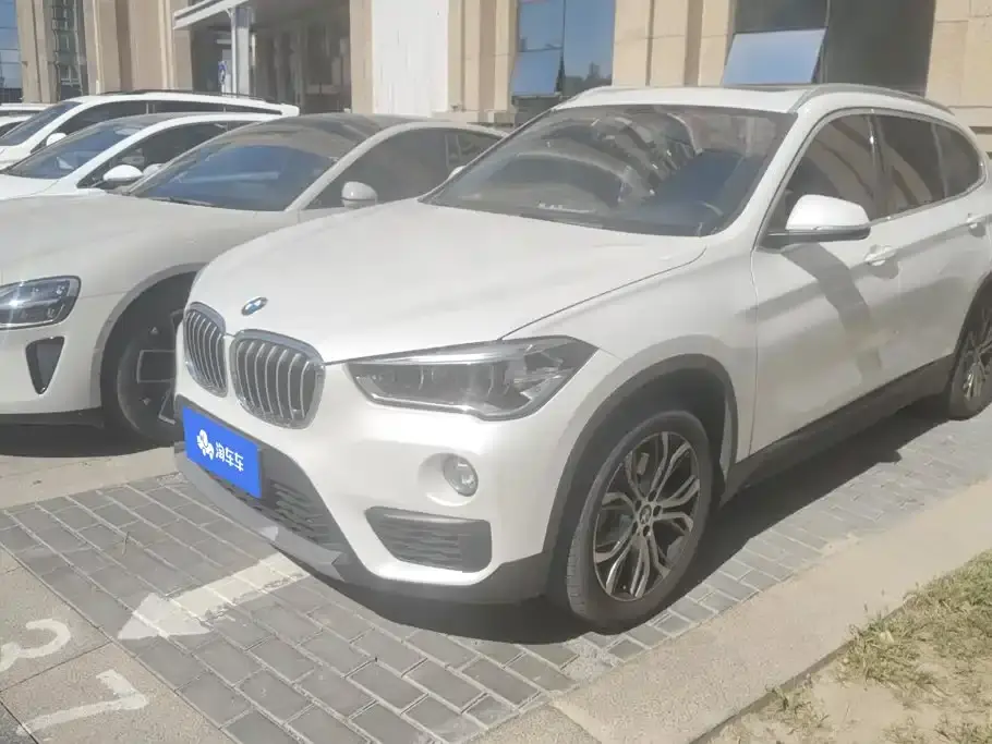 BMW X1 sDrive20Li Leading Model 2019