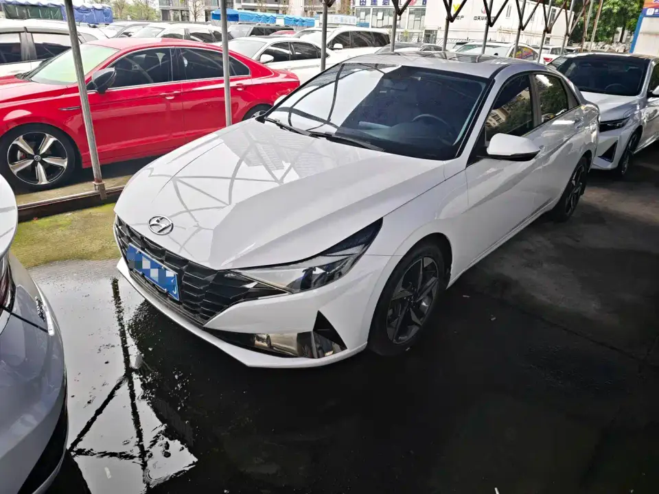 Hyundai Elantra 1.5L CVT GLX Elite Edition 2021