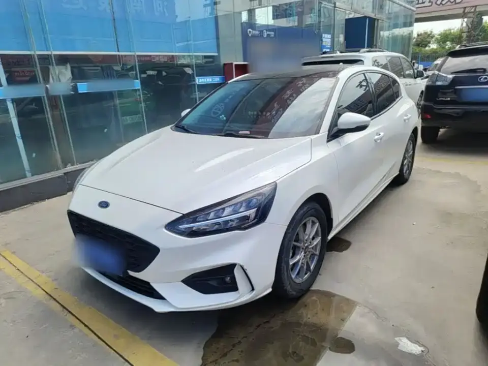 Ford Focus Hatchback EcoBoost 180 Auto Trend 2021