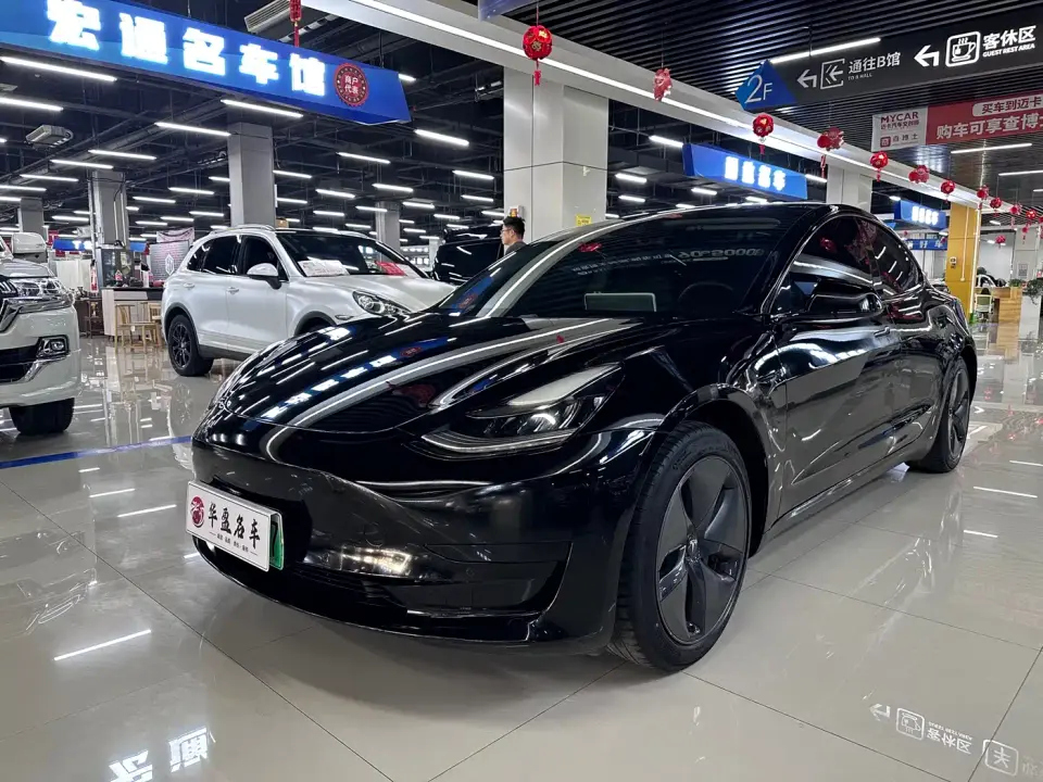 Tesla Model 3 Standard Range Rear-Wheel Drive Upgrade 2020