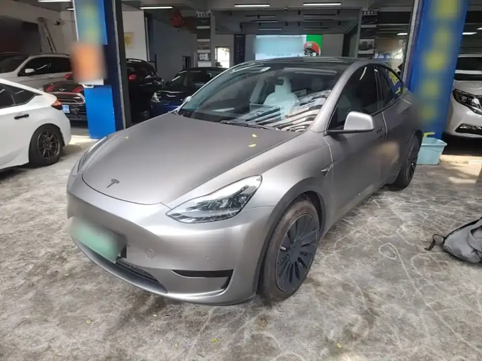 Tesla Model Y Facelift Rear-Wheel Drive Version 2023