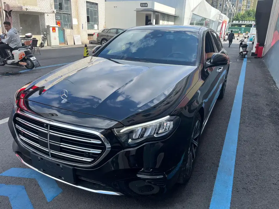 Mercedes-Benz E-Class E 300 L Premium 2024