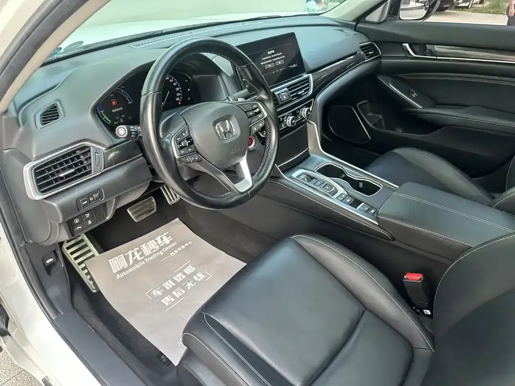 Honda Accord Sharp Hybrid 2.0L Phantom Night Sharp Intelligence 2022 — фото 10