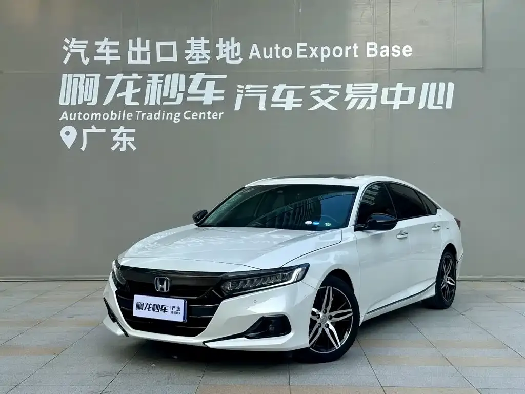 Honda Accord Sharp Hybrid 2.0L Phantom Night Sharp Intelligence 2022