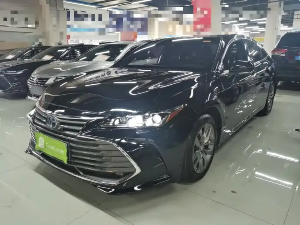 Toyota Avalon Hybrid 2.5L Luxury Edition China VI 2021