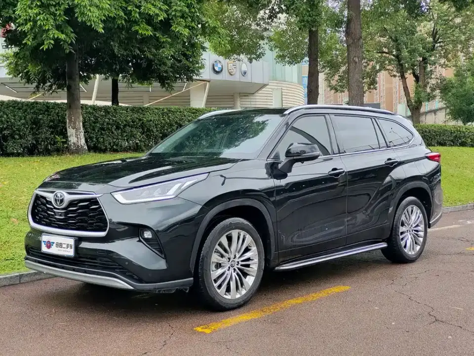 Toyota Highlander 380T 4WD Premium 7-Seater 2024