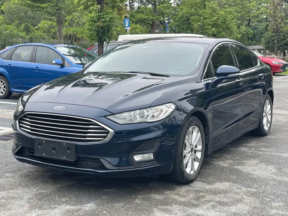 Ford Mondeo EcoBoost 180 Fashion 2021