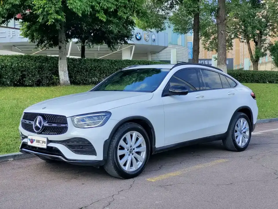 Mercedes-Benz GLC Coupe GLC 260 4MATIC Coupe SUV 2021
