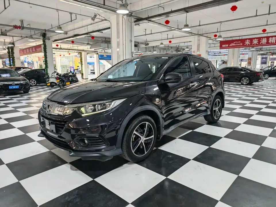 Honda Vezel 1.5L CVT Phantom Night Pioneer Edition 2022