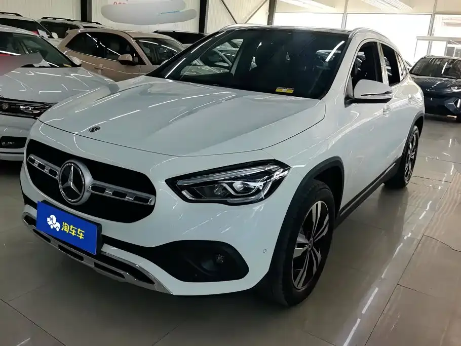 Mercedes-Benz GLA-Class GLA 200 2021