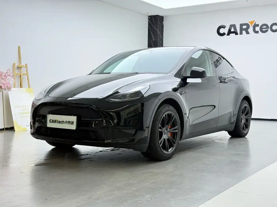 Tesla Model Y Facelift Rear-Wheel Drive Version 2023
