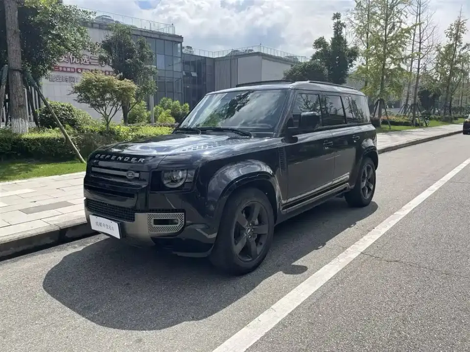 Land Rover Defender 110 3.0T P400 X-DYNAMIC HSE 2024