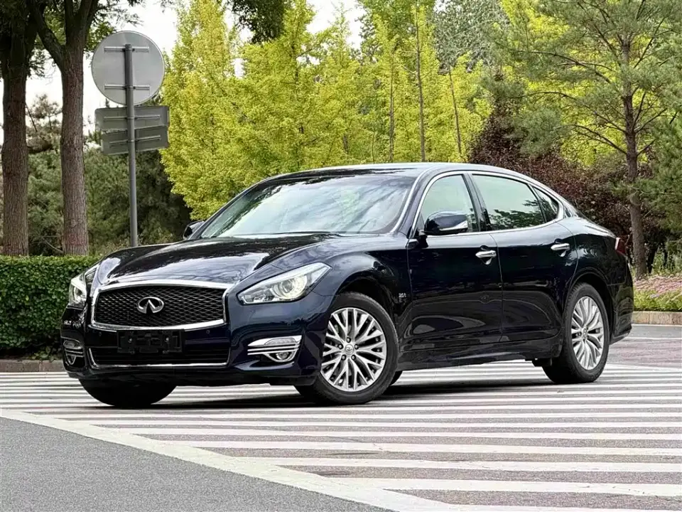 Infiniti Q70 Q70L 2.0T Enjoyment Edition 2019