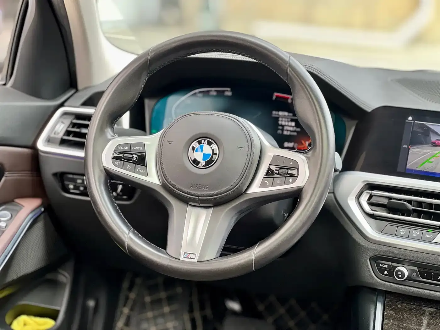 BMW 3 Series 325Li M Sport Package 2020 — фото 12