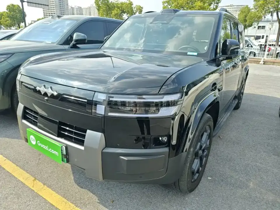 Fangchengbao Titanium 7 AWD Base Model 2025