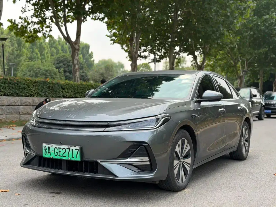 Geely Galaxy Galaxy A7 EM-i 150km Explorer+ Edition 2025