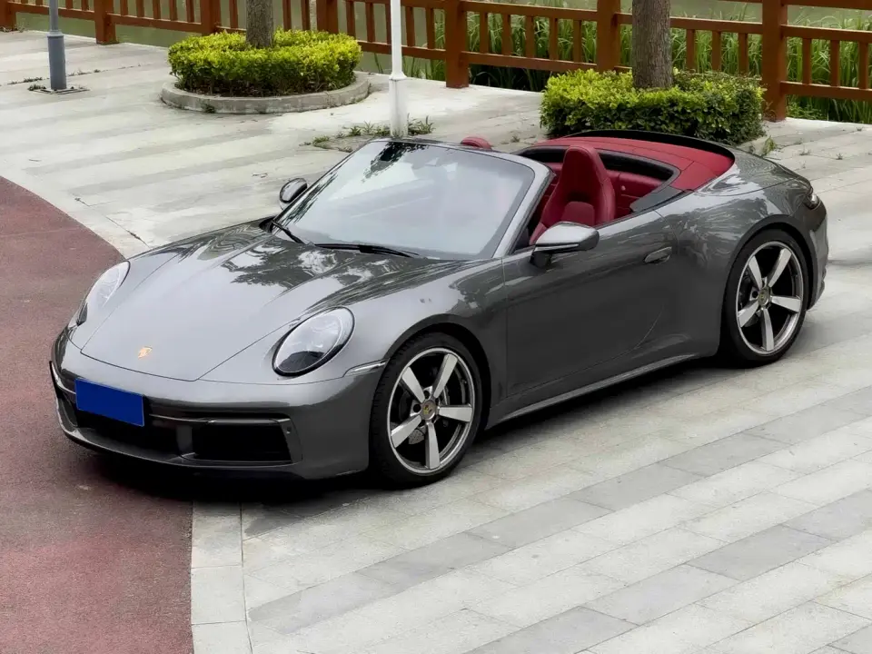 Porsche 911 Carrera Cabriolet 3.0T 2022