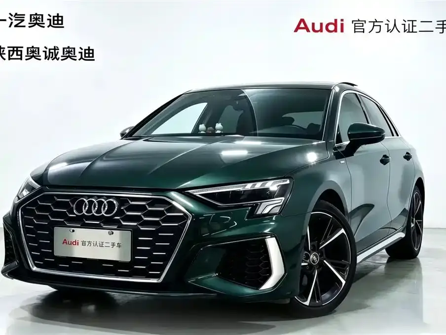 Audi A3 Model Sportback 35 TFSI Fashion Sport 2024