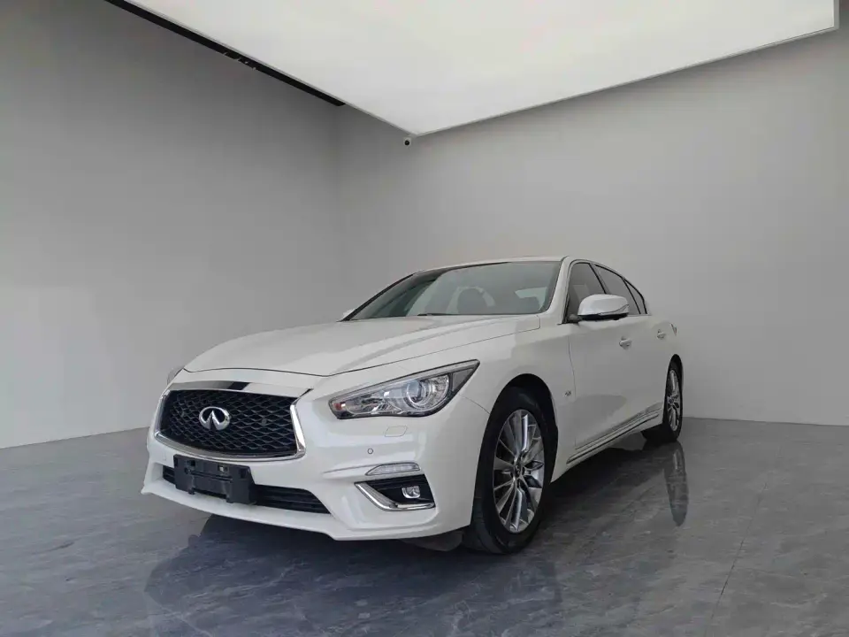 Infiniti Q50L 2.0T Premium Edition (China VI) 2020