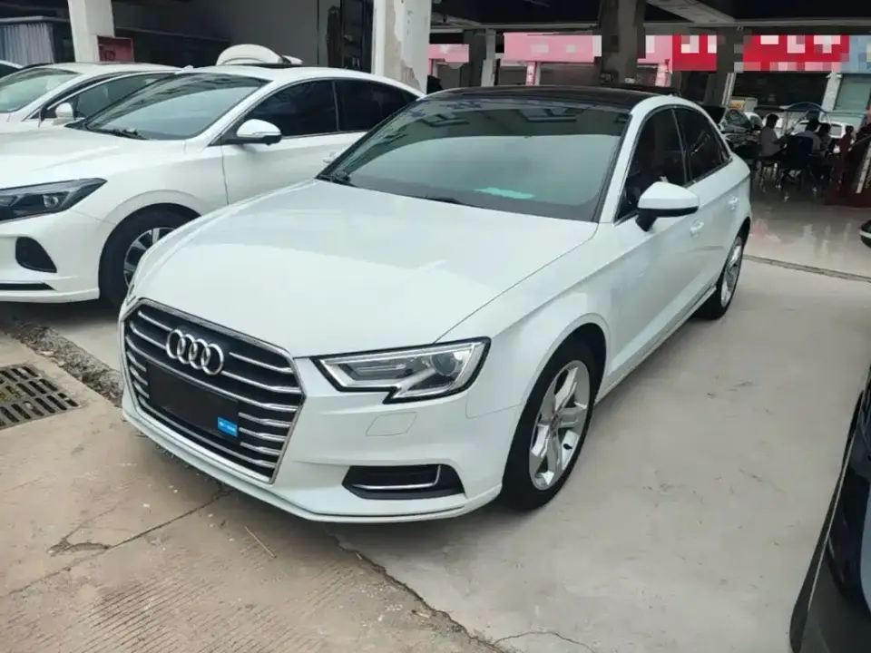 Audi A3 Facelift Limousine 35 TFSI Progressive (China VI) 2020