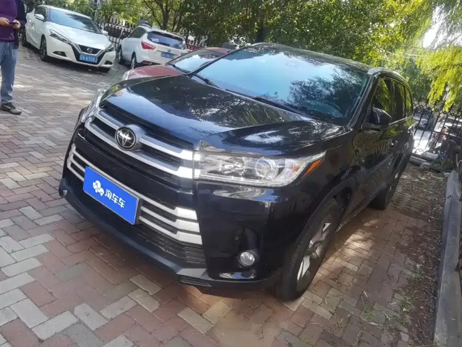 Toyota Highlander 2.0T 4WD Luxury 7-seater China VI 2020
