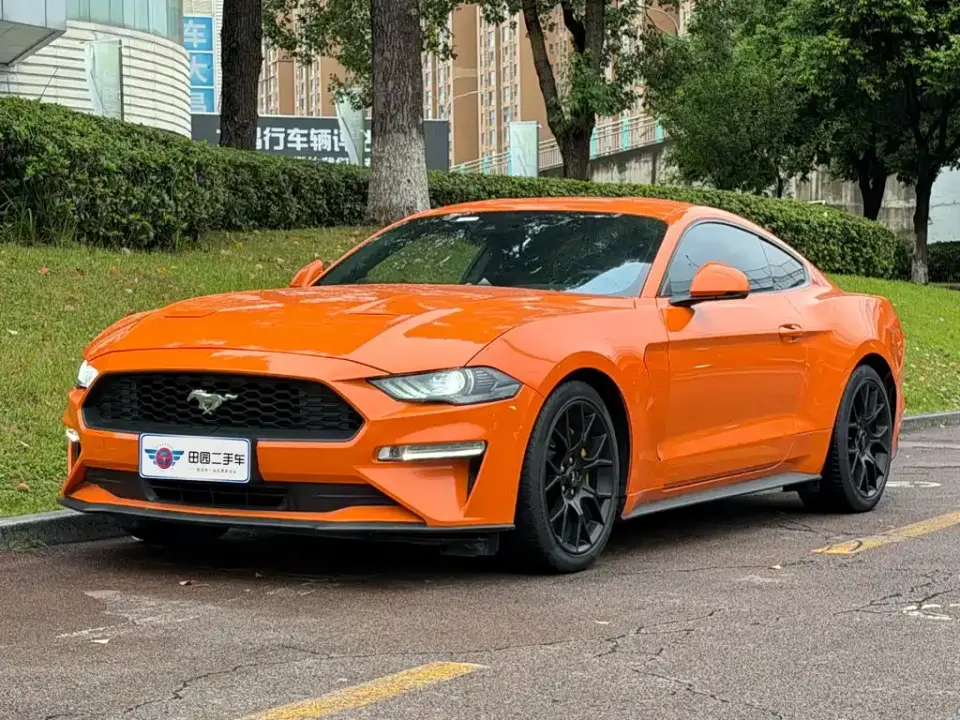 Ford Mustang 2.3L EcoBoost 2020