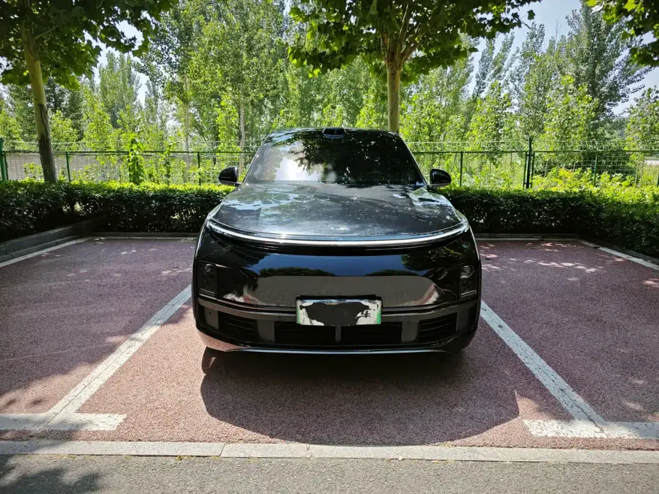 Li Auto Li Xiang L9 Model Ultra 2025