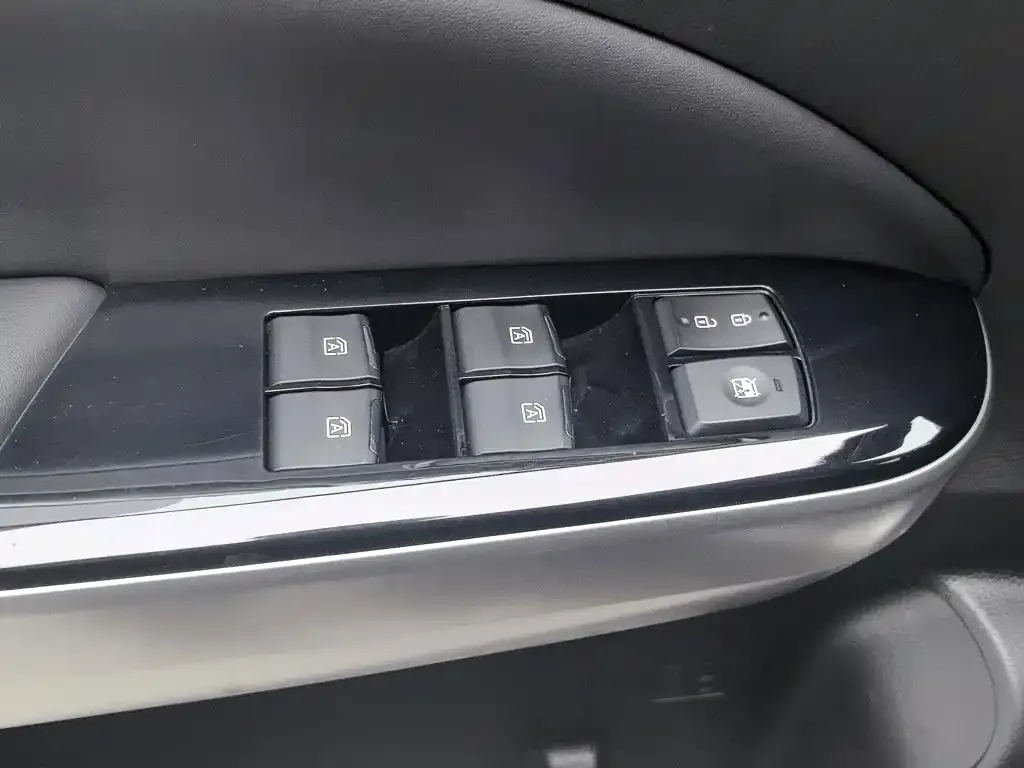 GAC Trumpchi GS8 Model 390T FWD Luxury Smart Connect (7-seater) 2020 — фото 9