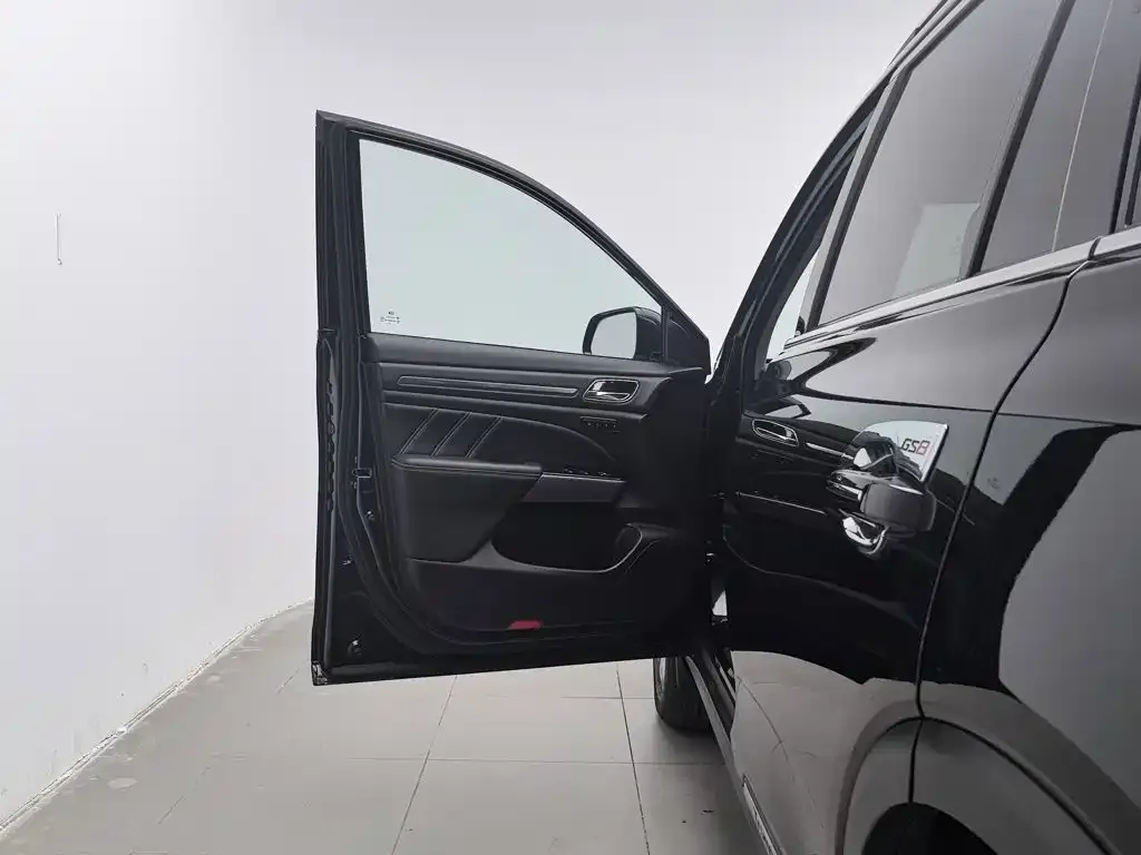 GAC Trumpchi GS8 Model 390T FWD Luxury Smart Connect (7-seater) 2020 — фото 8
