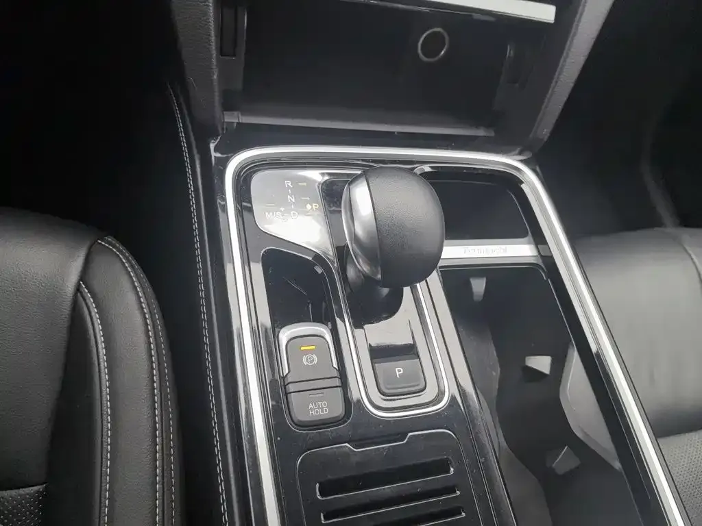 GAC Trumpchi GS8 Model 390T FWD Luxury Smart Connect (7-seater) 2020 — фото 13