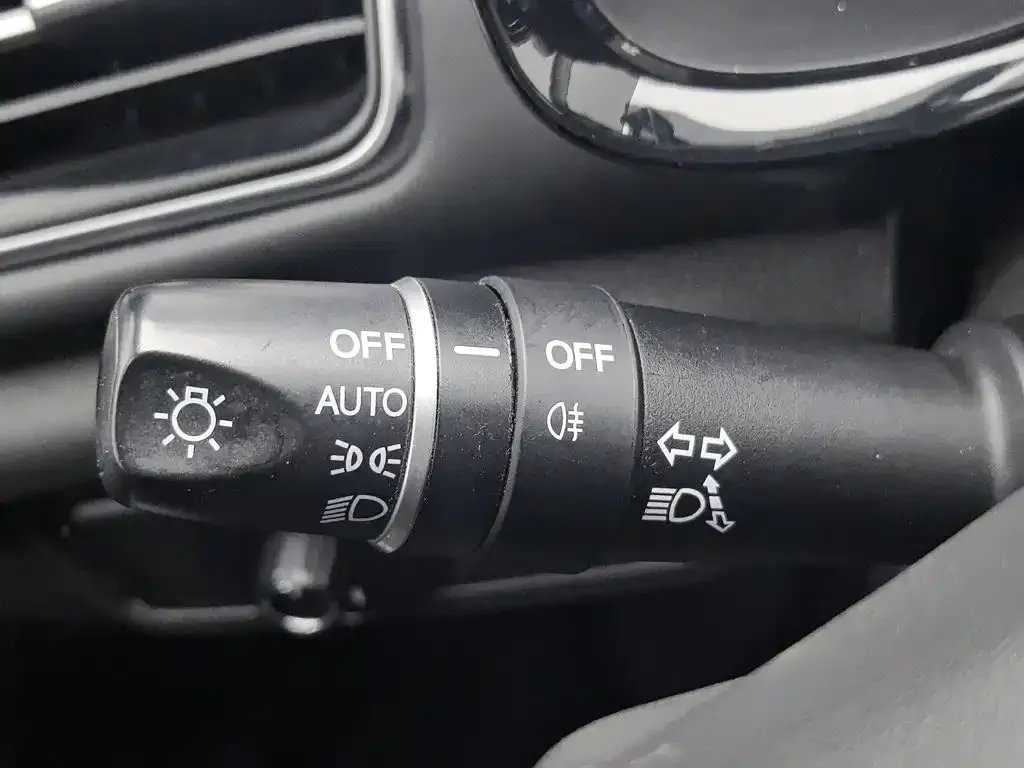 GAC Trumpchi GS8 Model 390T FWD Luxury Smart Connect (7-seater) 2020 — фото 21