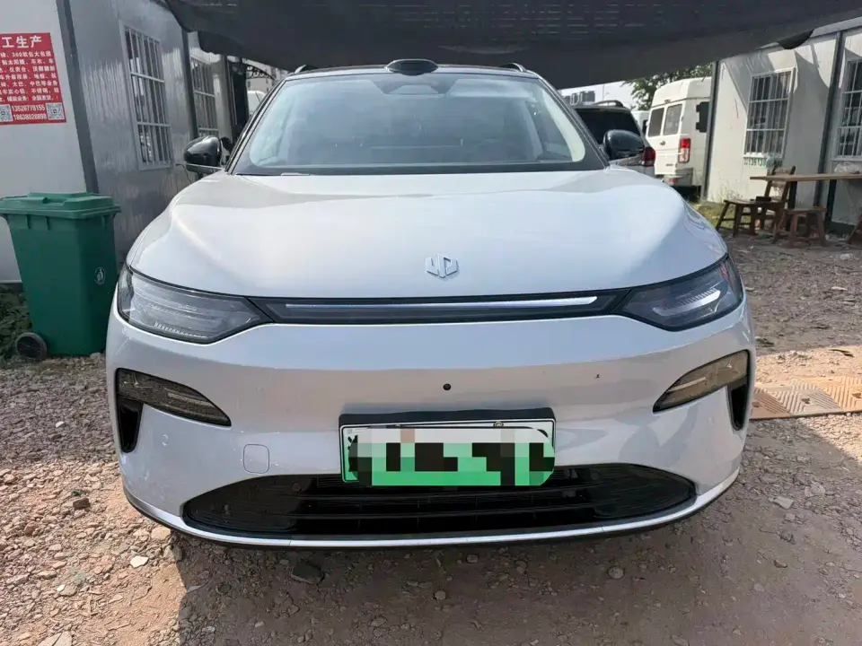 Leapmotor C11 Extended Range 300 LiDAR Premium 2025