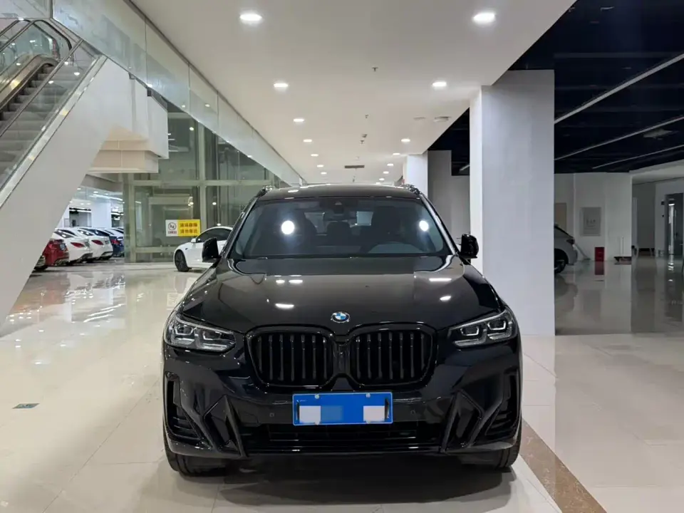 BMW X3 xDrive30i Leading M Night Package 2023