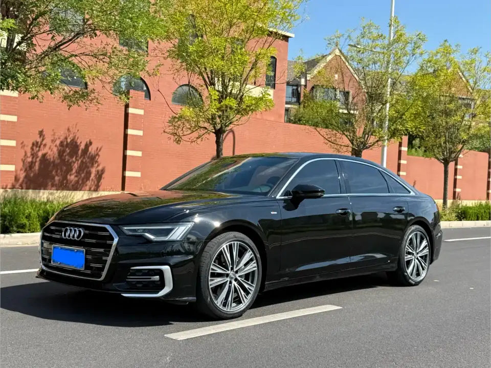 Audi A6L 40 TFSI Luxury Dynamic 2023
