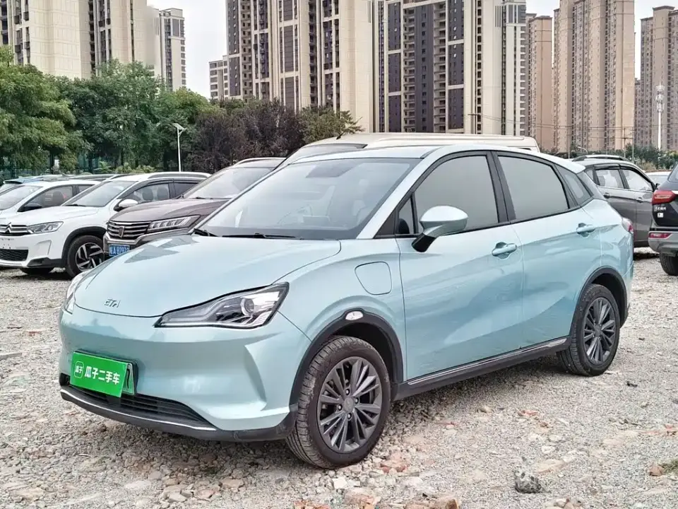 Neta Nezha V Trend 400 Lite 2022