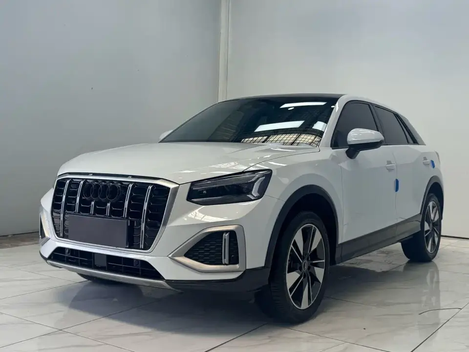 Audi Q2L 35 TFSI Fashion Elegance 2022