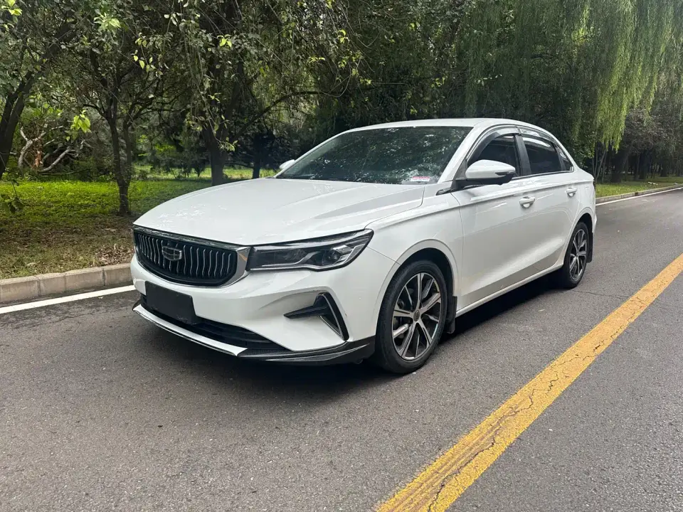 Geely Emgrand 4th Generation 1.5L CVT Premium 2022