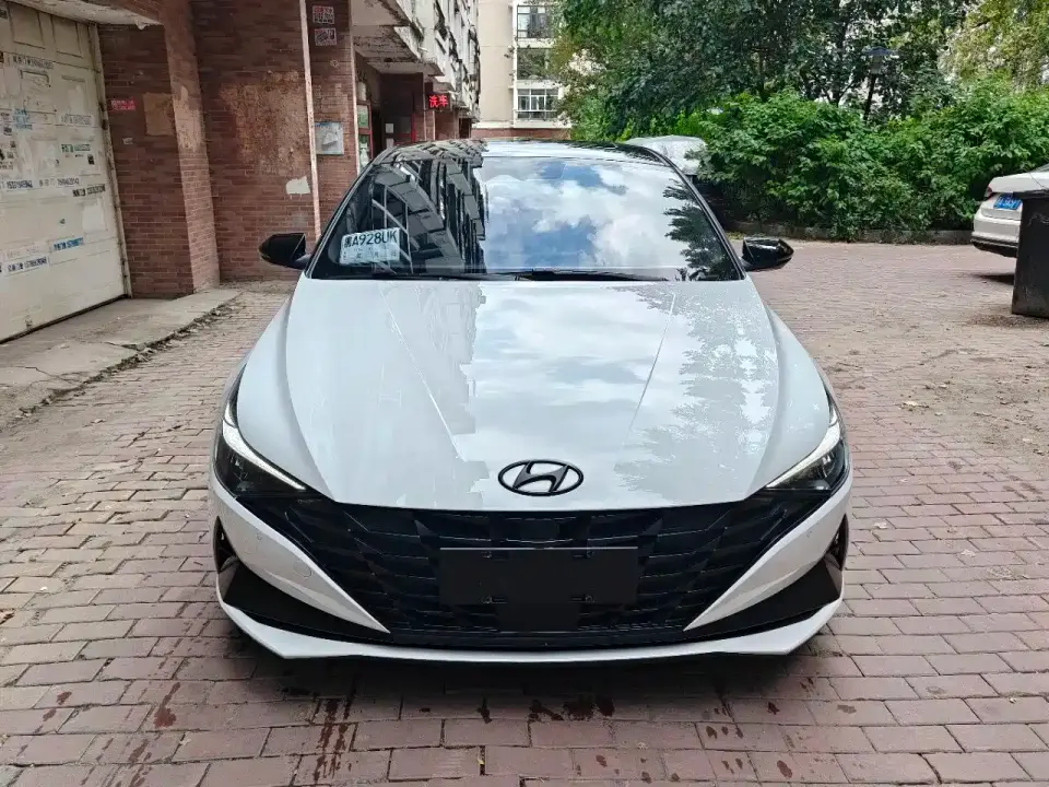 Hyundai Elantra 1.5L CVT 20th Anniversary Edition 2023