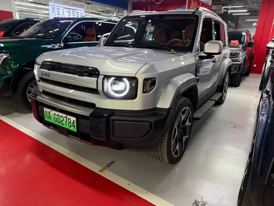 iCar V27 200KM AWD Falcon 500 2026