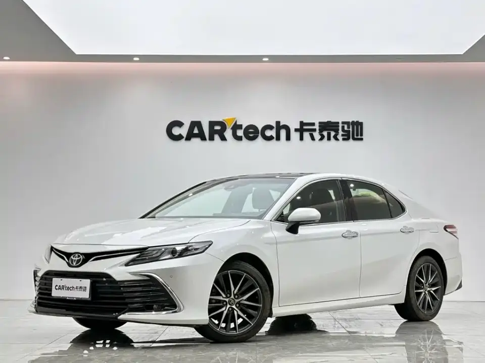 Toyota Camry 2.5G Luxury Edition 2023