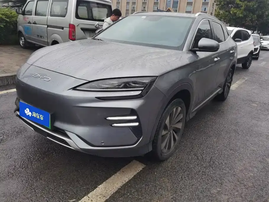 BYD Song PLUS PHEV Glory Edition EV 520km Luxury 2024
