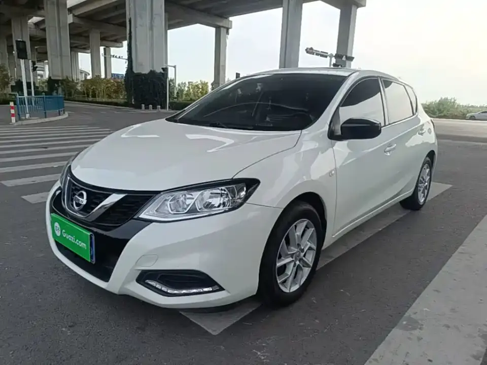 Nissan Tiida 1.6L CVT Cool Edition 2022