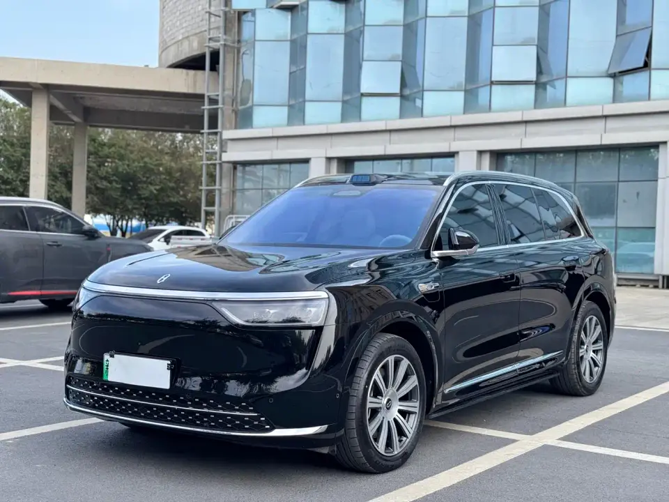AITO Wenjie AITO M8 Range Extender Max+ Edition 53.4kWh 5-seater 2025